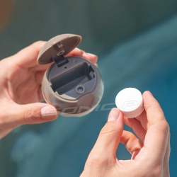 Pływający dozownik do tabletek INTEX 29044 do SPA i małych basenów