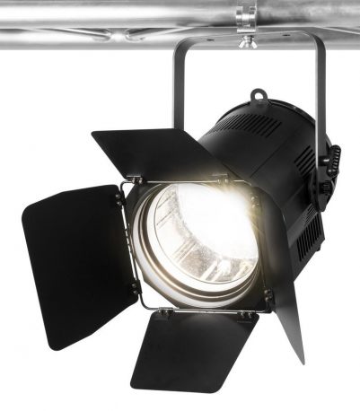 Reflektor teatralny ZOOM 15 ° do 60 ° LED biały 200W 3200K BeamZ BTF200Z