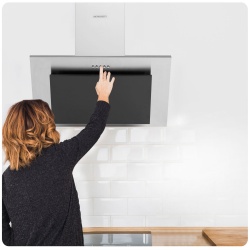 Okap kuchenny kominowy 60 cm Berdsen BT-209 czarny Inox LED oświetlenie