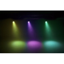 Reflektor zewnętrzny zaprogramowane pokazy LED PAR IP65 BWA410 BeamZ