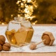 Zakręcany słoiczek pojemnik szklany na miód z drewnianą łyżeczką szczelny