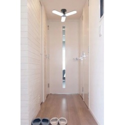 Żarówka 54LED energooszczędna gwint E27 moc 45W żyrandol trójramienny 3x18