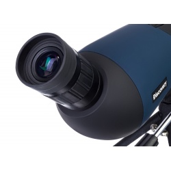 Luneta Discovery Range 50 ustawiony pod kątem okular powiększenie 15-45x