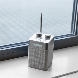 Przenośne małe i poręczne radio cyfrowe DAB+ tuner FM Ancona z baterią Audizio