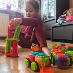 Klocki konstrukcyjne edukacyjne Jeżyki wafle 192 elementy