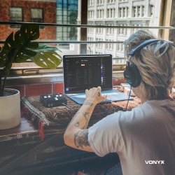 Mikser audio VDJ2USB 3-kanałowy DJ/USB Vonyx