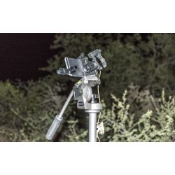 Adapter do smartfona teleskopu mikroskopu lornetki Levenhuk A10
