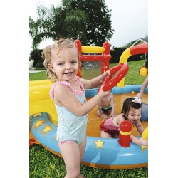 Dmuchany plac zabaw Obóz Sportowy 435 x 213 x 117 cm Bestway 53068